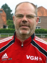 Manfred Martens